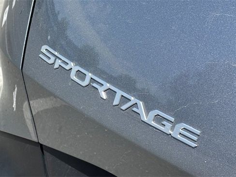 Used 2024 Kia Sportage LX image 47