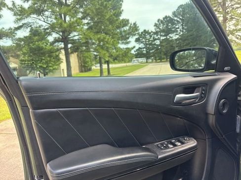 Used 2020 Dodge Charger R/T w/ Plus Group RWD image 48