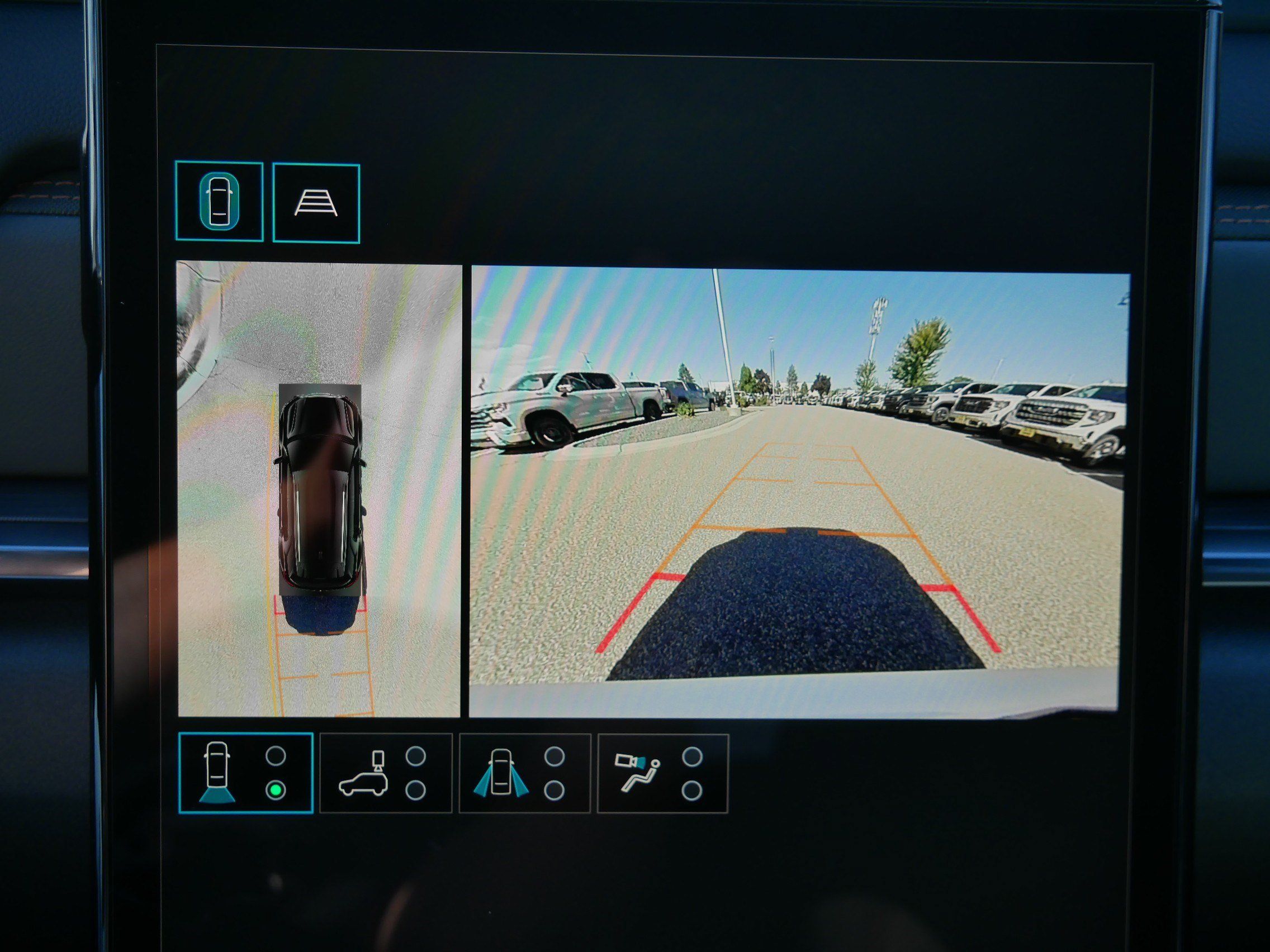 New 2027 GMC Terrain AT4 w/ Convenience Package III AWD/4WD image 10