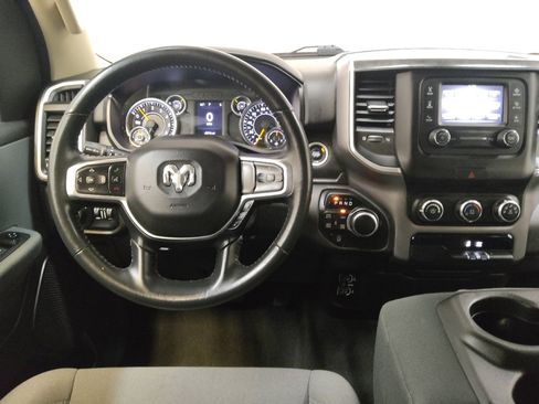 Used 2019 RAM 1500 Big Horn image 22