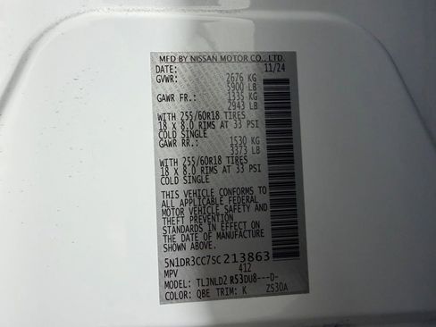 Used 2025 Nissan Pathfinder SL image 34