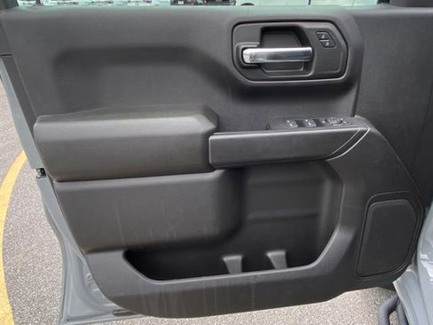 Used 2024 Chevrolet Silverado 1500 Custom Trail Boss AWD/4WD image 10