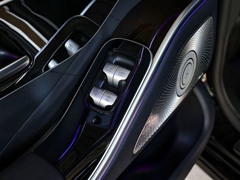 Used 2021 Mercedes-Benz S 580 4MATIC Sedan image 46