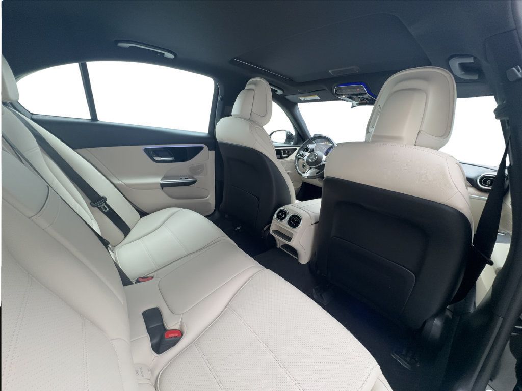 Used 2022 Mercedes-Benz C 300 Sedan image 27