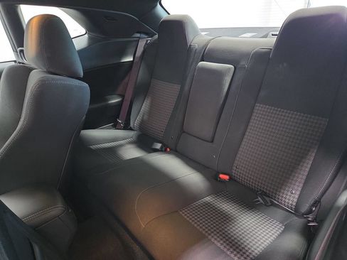 Used 2019 Dodge Challenger R/T RWD image 22