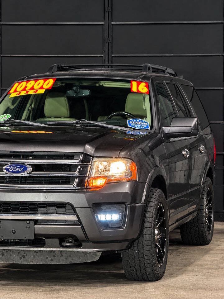 Used 2016 Ford Expedition Limited w/ Equipment Group 301A AWD/4WD image 10