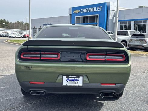 Used 2021 Dodge Challenger R/T w/ Blacktop Package image 9