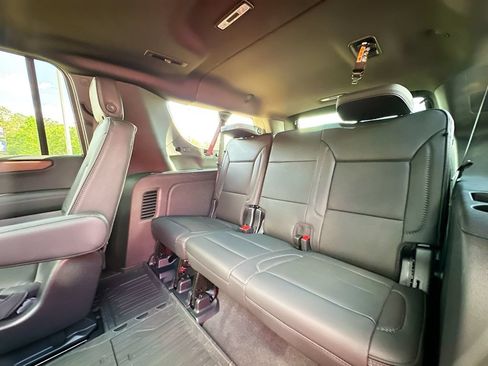 New 2026 GMC Yukon XL Denali w/ Denali Reserve Package AWD/4WD image 28