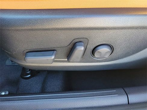 New 2026 Kia Seltos EX image 25