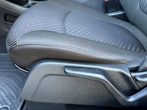 Used 2019 Dodge Journey SE w/ Blacktop Package FWD image 13