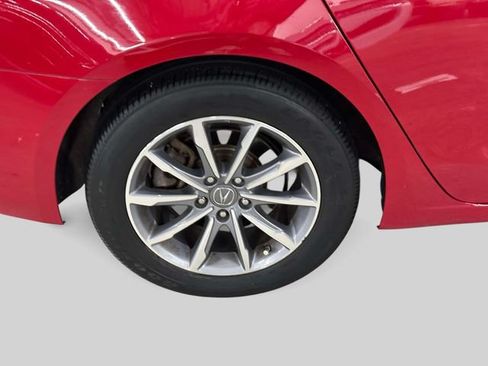 Used 2018 Acura TLX FWD image 9