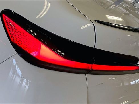 Used 2026 BMW 740i RWD image 26