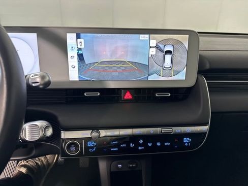 Used 2023 Hyundai Ioniq 5 Limited image 23