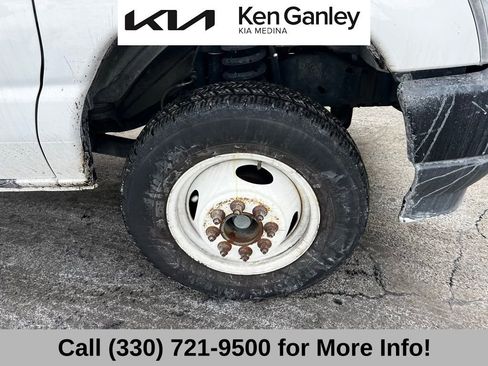 Used 2024 Ford E-450 and Econoline 450 Super Duty w/ Power Windows & Locks Group image 13