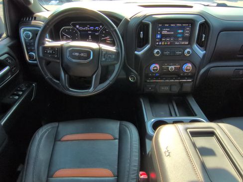 Used 2021 GMC Sierra 1500 AT4 w/ AT4 Premium Package AWD/4WD image 14