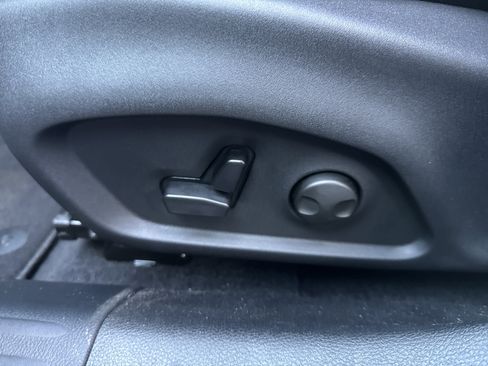 New 2026 Jeep Compass Limited w/ Sun, Sound & Navigation Group image 11