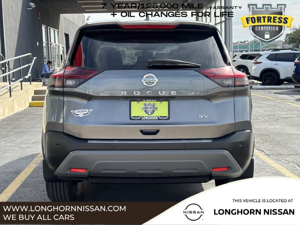 Used 2021 Nissan Rogue SV FWD image 4