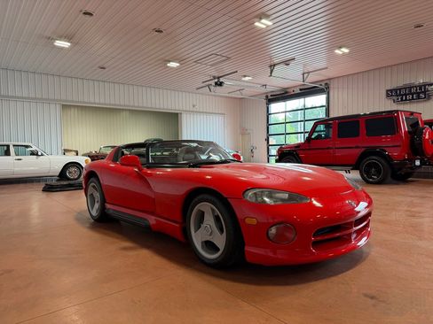 Used 1994 Dodge Viper RT/10 RWD image 7