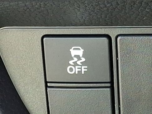 Used 2023 Honda HR-V EX-L image 28