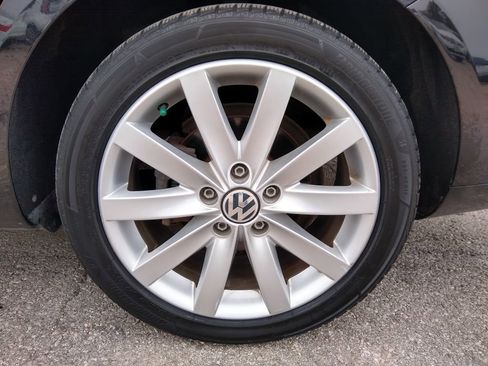 Used 2014 Volkswagen Jetta TDI image 12