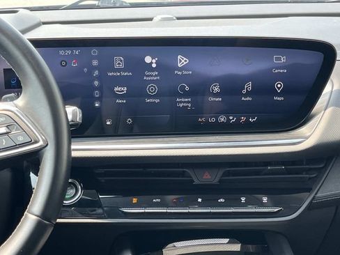 Used 2024 Buick Envision Preferred AWD/4WD image 18