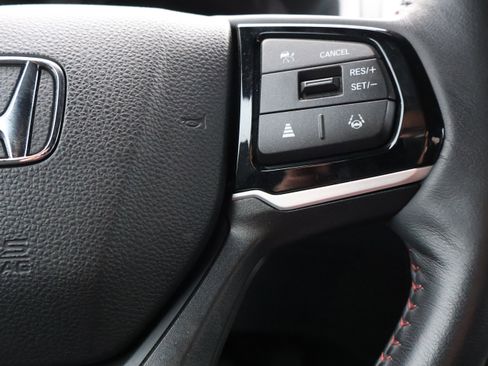 Used 2025 Honda Odyssey Sport-L image 37