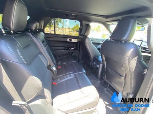 Used 2021 Ford Explorer ST w/ Equipment Group 401A AWD/4WD image 20