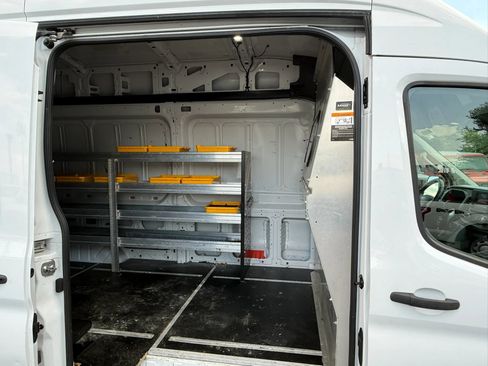 Used 2023 Ford Transit 250 148 High Roof RWD image 27