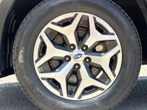 Used 2020 Subaru Forester Premium AWD/4WD image 14