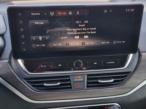 Used 2023 Nissan Altima 2.5 SL FWD image 18
