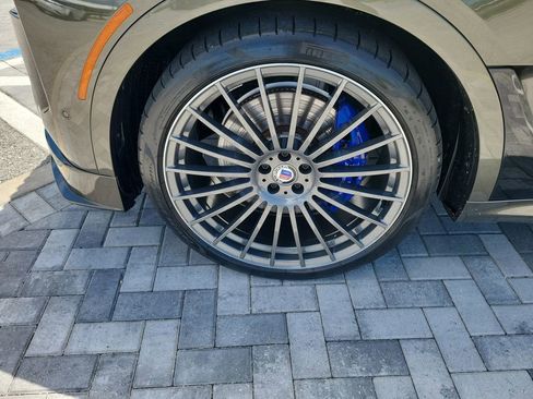 Used 2024 BMW ALPINA XB7 AWD/4WD image 13