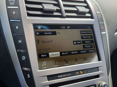 Used 2019 Lincoln MKZ Reserve w/ Reserve Plus Package AWD/4WD image 17