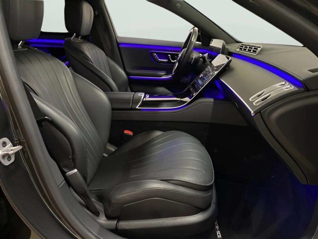 Used 2023 Mercedes-Benz S 500 4MATIC w/ AMG Line image 83