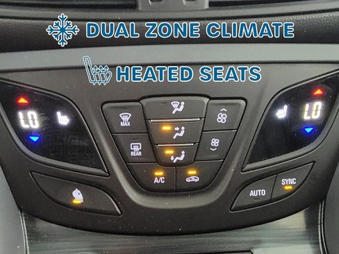Used 2020 Buick Envision Essence FWD image 22