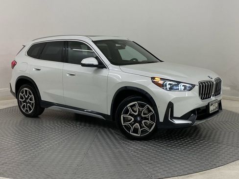Used 2025 BMW X1 xDrive28i w/ Technology Package image 6