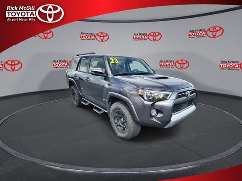 Used 2023 Toyota 4Runner TRD Off-Road Premium w/ Off Road Premium Plus Package AWD/4WD image 2