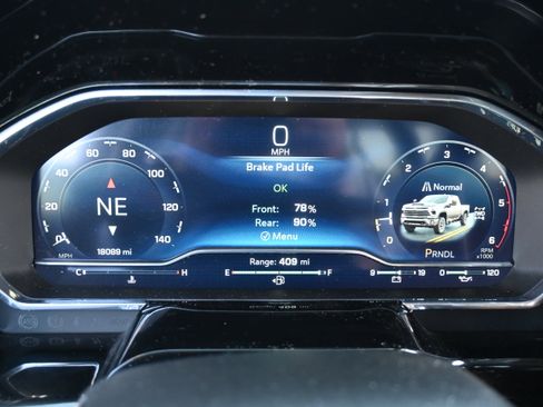 Used 2025 Chevrolet Silverado 2500 LT w/ Texas Edition image 19