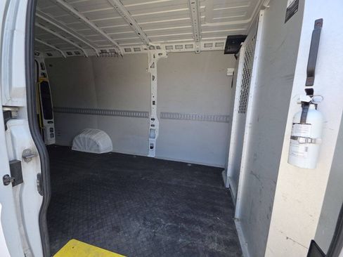 Used 2023 RAM ProMaster 3500 w/ Fleet Safety Group (AWQ) FWD image 15