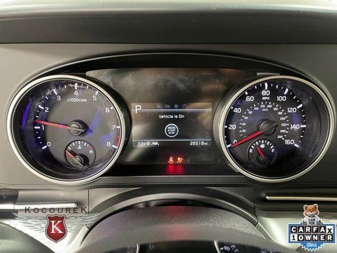 Used 2024 Kia Carnival LX image 16
