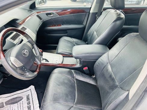 Used 2009 Toyota Avalon Limited FWD image 12