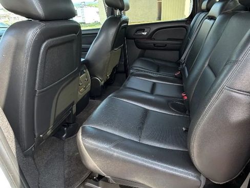Used 2012 Chevrolet Avalanche LTZ AWD/4WD image 51