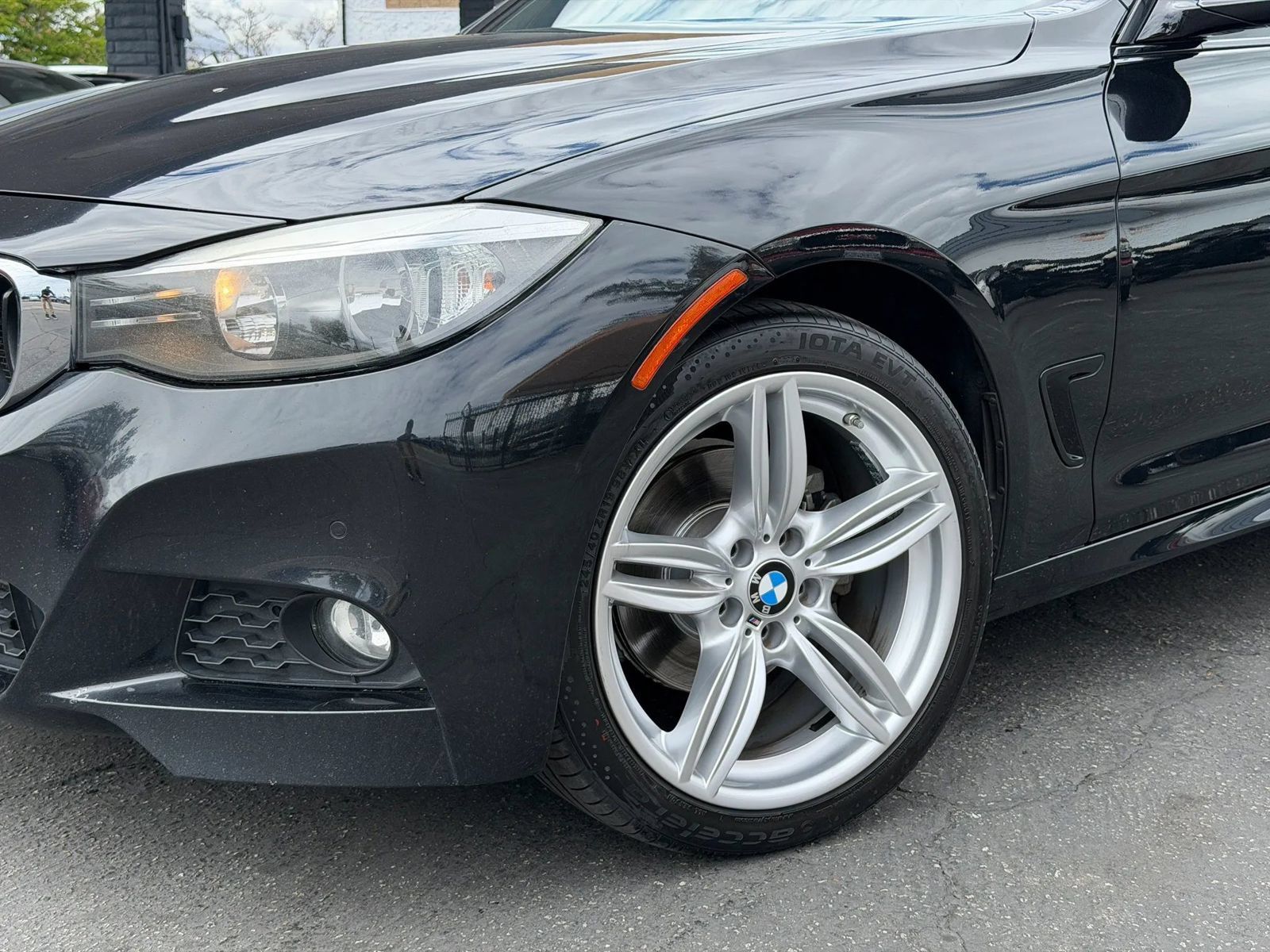Used 2015 BMW 328i Gran Turismo xDrive AWD/4WD image 5