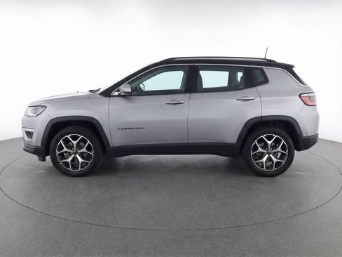 Used 2025 Jeep Compass Limited AWD/4WD image 3