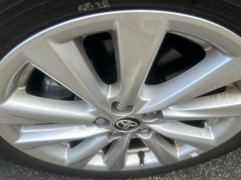Used 2024 Toyota Corolla LE w/ LE Convenience Package FWD image 10