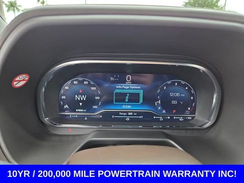Used 2024 Chevrolet Tahoe LT RWD image 22