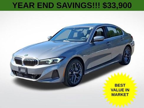 Used 2025 BMW 330i xDrive Sedan image 4