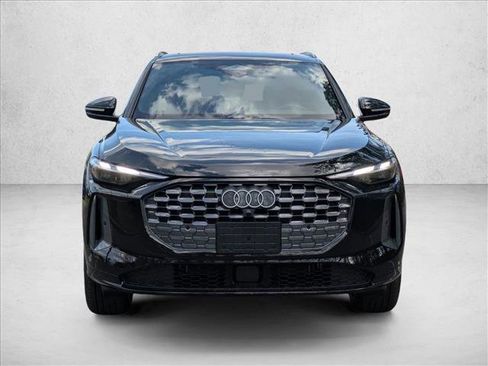 New 2025 Audi Q5 Premium image 6