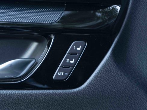 Used 2023 Honda CR-V Sport Touring image 38