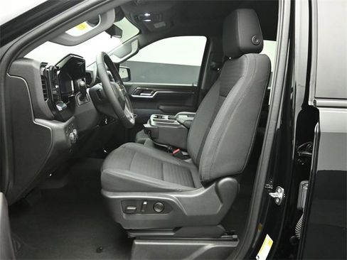 Used 2023 Chevrolet Silverado 1500 LT image 10