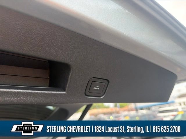 Used 2025 Chevrolet Traverse LT FWD image 29